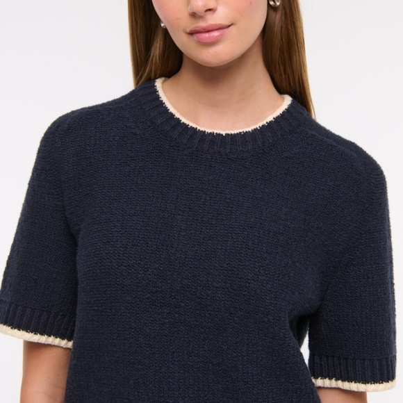 A&F Madeline Textural Crew Sweater Tee - Picture 3 of 10